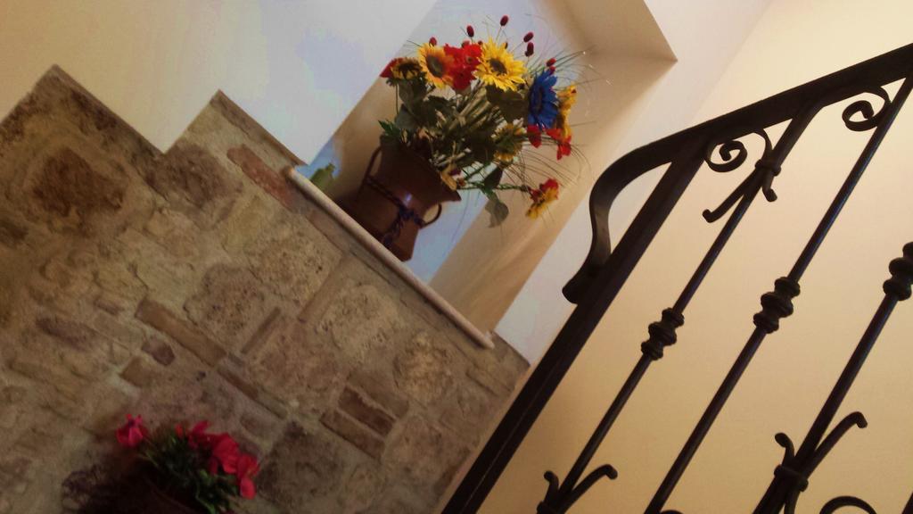 Il Ciclamino Bed And Breakfast Ascoli Piceno Luaran gambar