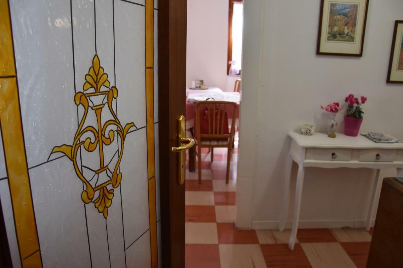 Il Ciclamino Bed And Breakfast Ascoli Piceno Luaran gambar